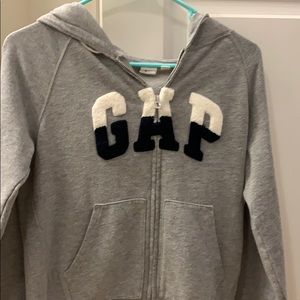 QUALITY GAP SWEATER! GREAT CONDITION!!!!